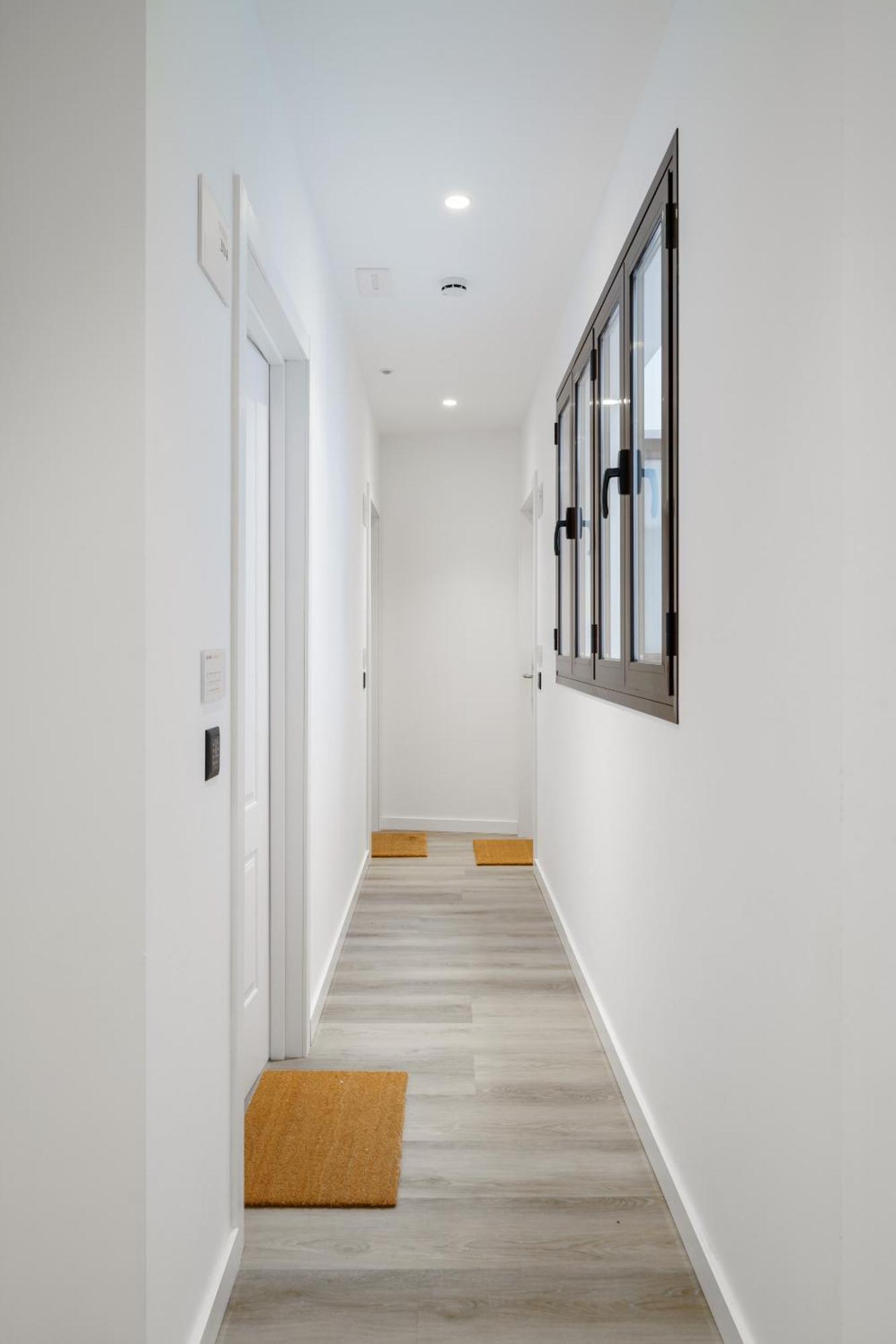 Limehome Malaga Calle Victoria Экстерьер фото