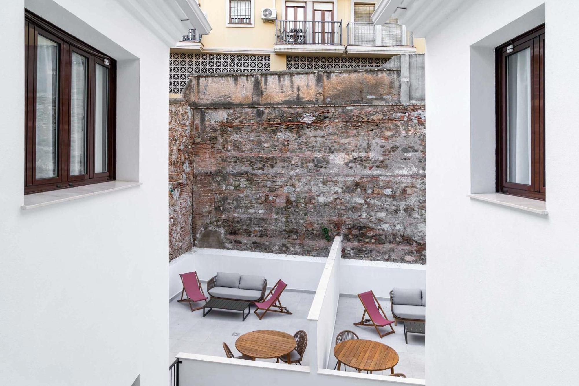 Limehome Malaga Calle Victoria Экстерьер фото